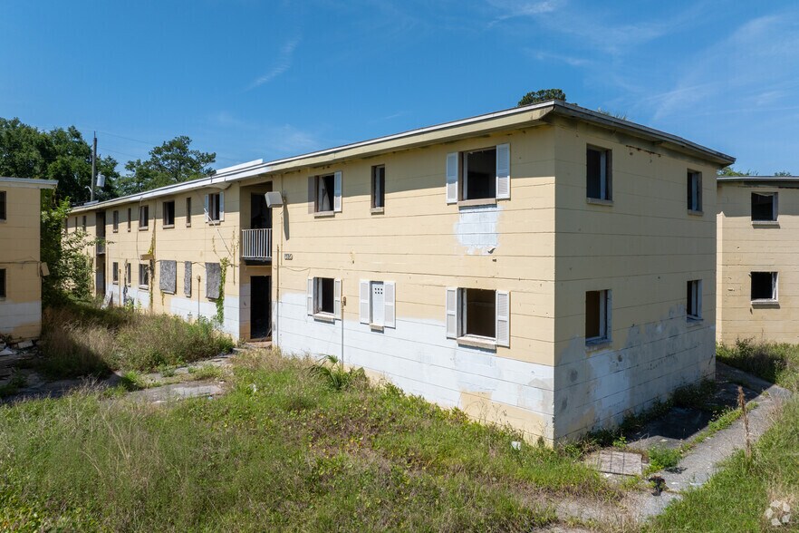 More Photos Of 4646 Moncrief Rd, Jacksonville Apartments For Sale
