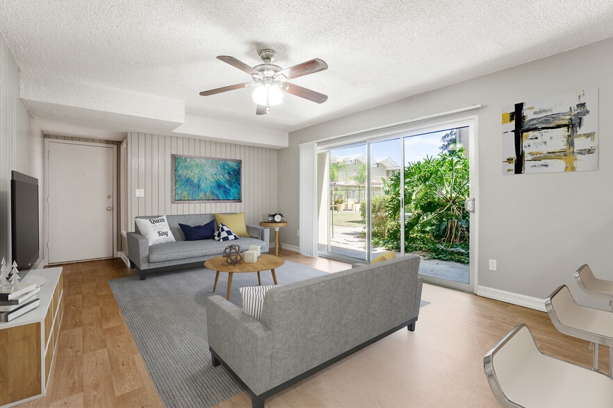 More Photos Of 5055 73rd St, San Diego Apartments For Sale