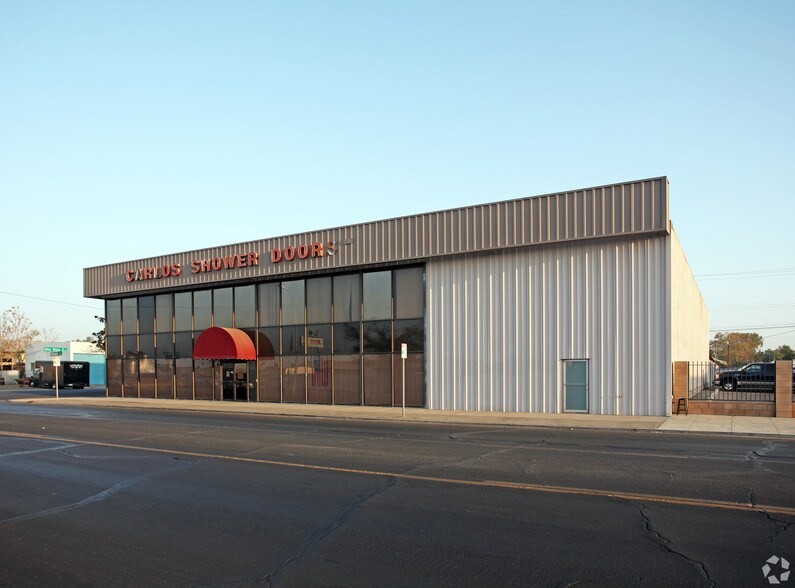 More Photos Of 300 Kentucky St, Bakersfield Manufacturing For Lease