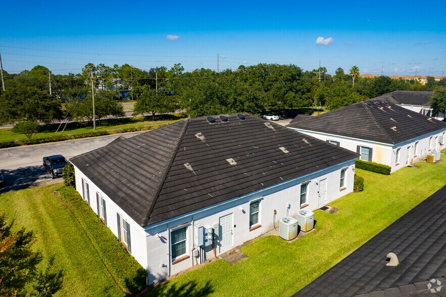More Photos Of 1307-1309 Providence Rd, Brandon Office For Lease
