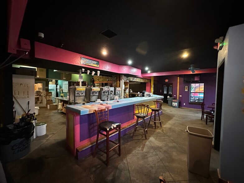 More Photos Of 420 S Campbell Ave, Springfield Storefront Retail Residential For Sale