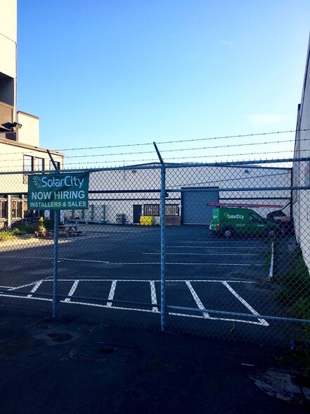 More Photos Of 1501 Eastshore Hwy, Berkeley Manufacturing For Lease