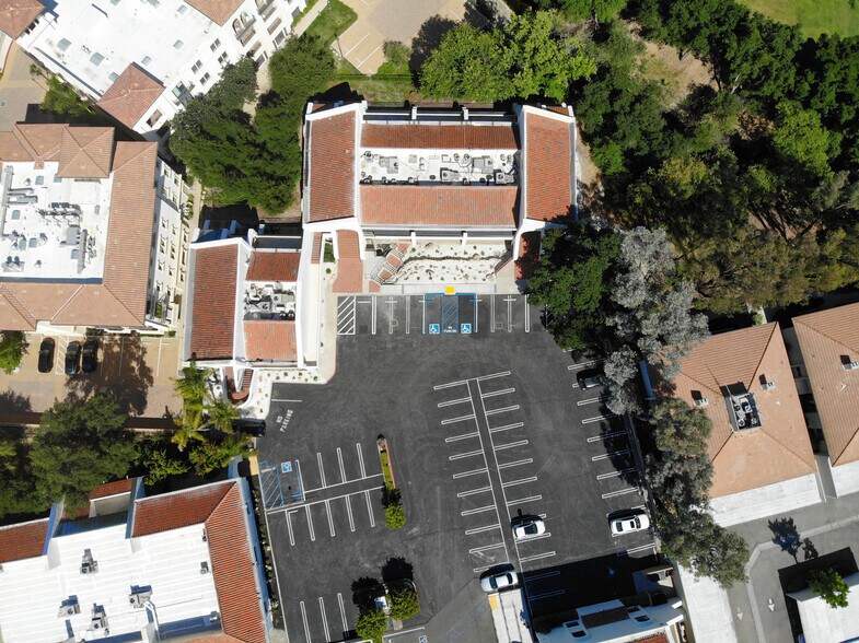 More Photos Of 4766 Park Granada, Calabasas Medical For Lease