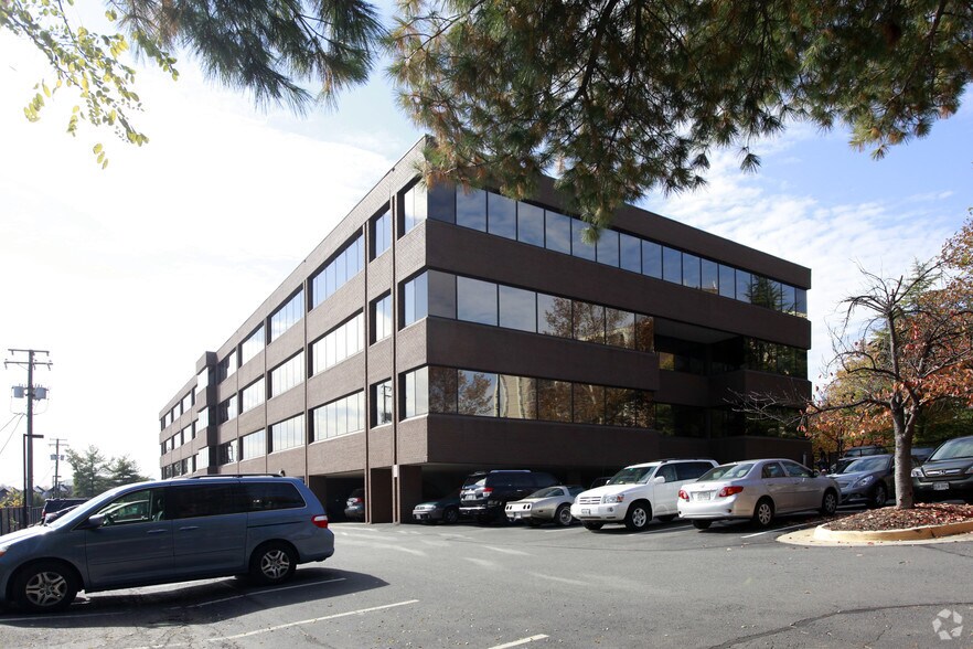 More Photos Of 1355 Beverly Rd, McLean Office For Sale