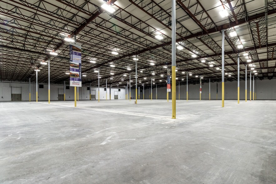 More Photos Of 1310 Citizens Pky, Morrow Industrial For Sale