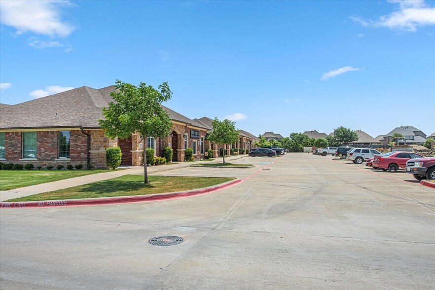 More Photos Of 425 Old Newman Rd, Frisco Medical For Lease