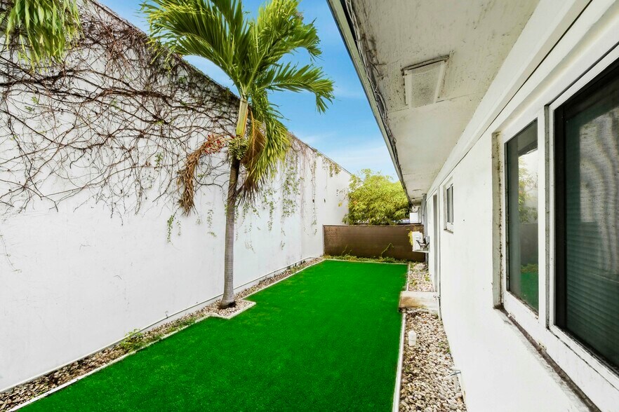 More Photos Of 6224 Miramar Pkwy, Miramar Apartments For Sale