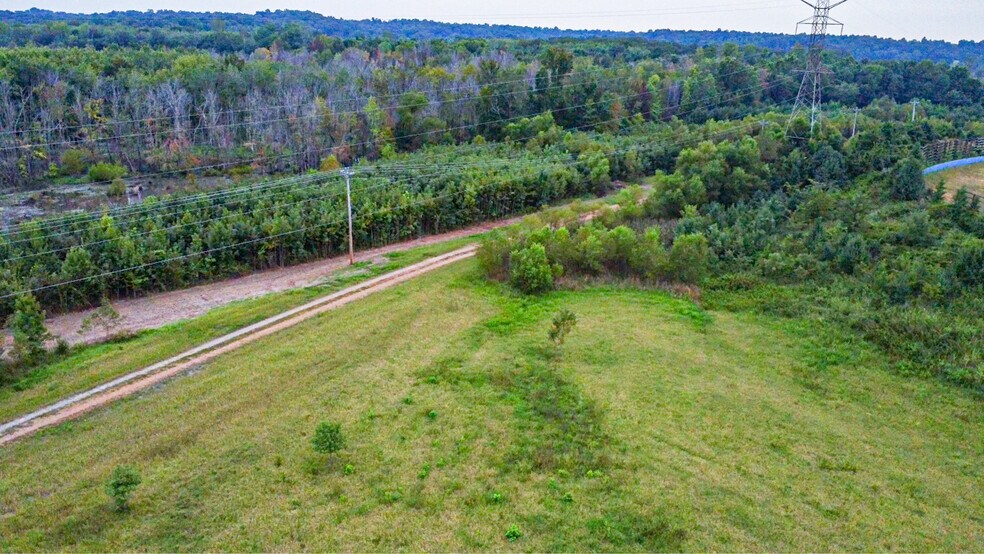 More Photos Of 957 Truck Plaza Ln, Calvert City Land For Sale