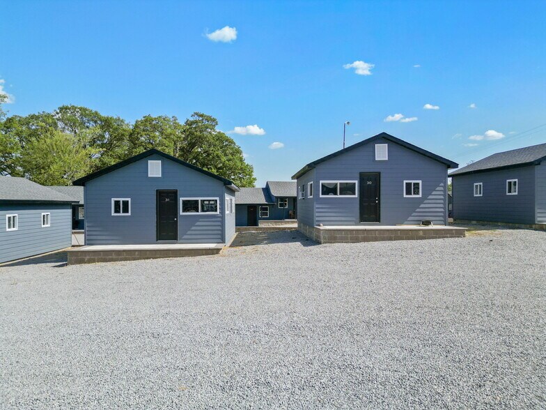 More Photos Of 4983 E Indiana Beach Rd, Monticello Hospitality For Sale