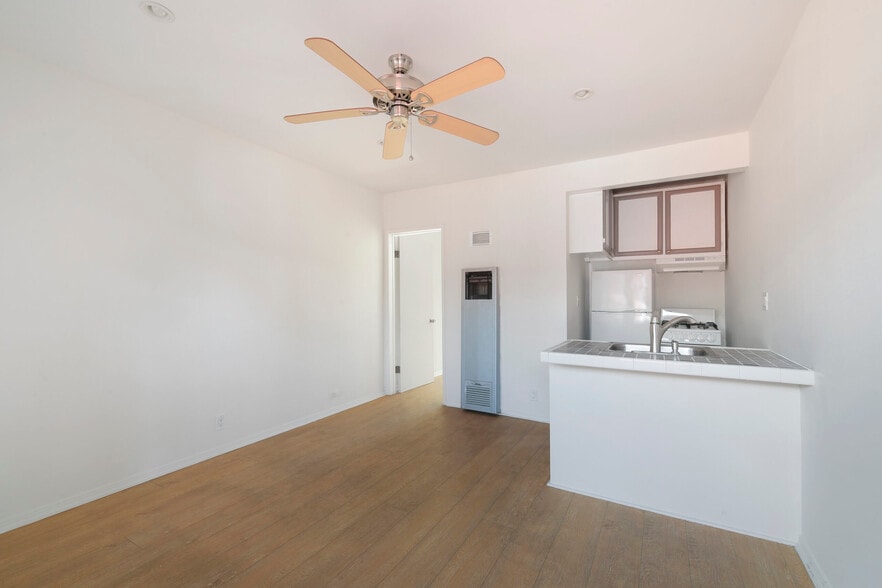 More Photos Of 1719 N Wilton Pl, Los Angeles Apartments For Sale