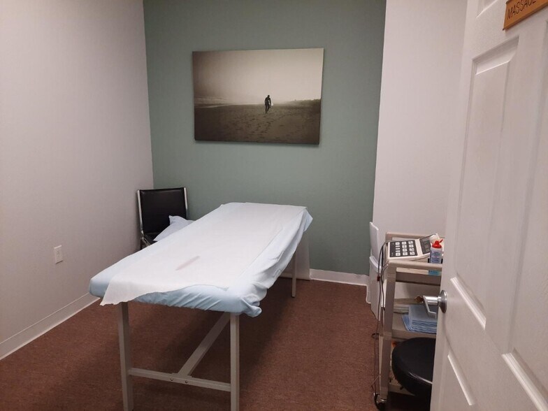 More Photos Of 10801 Dylan LorenCircle, Ste A, Orlando Medical For Lease