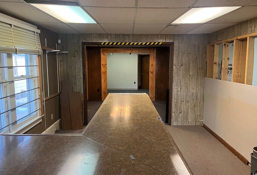 More Photos Of 930 N 9th St, Stroudsburg Storefront Retail Residential For Sale