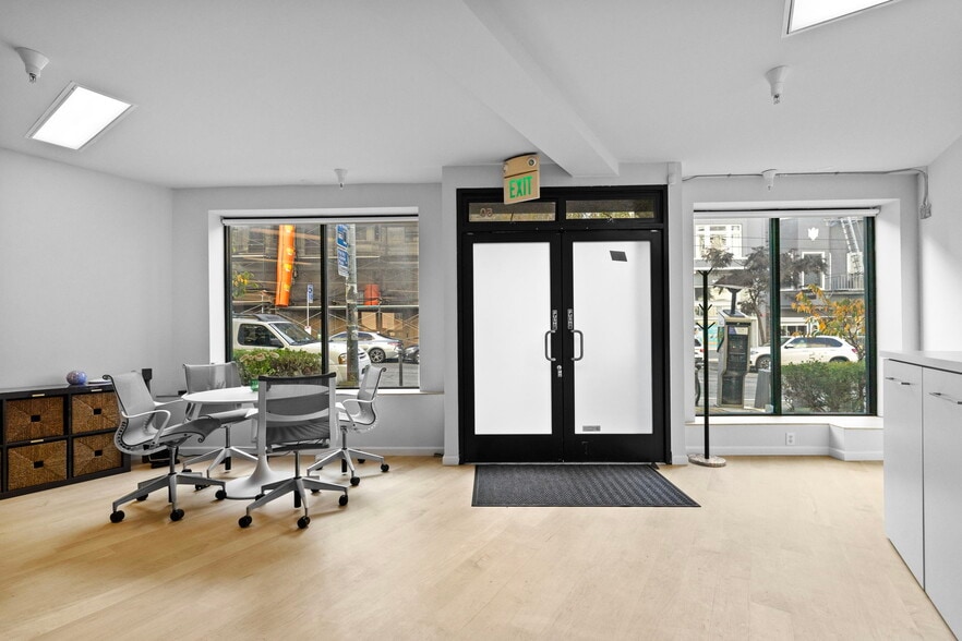 More Photos Of 50 29th St, San Francisco Apartments For Sale