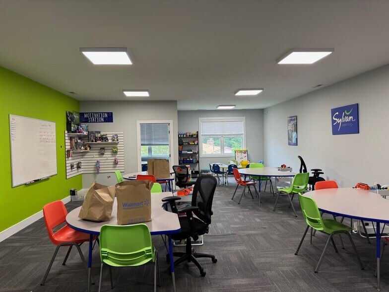 More Photos Of 19405 Plantation Rd, Rehoboth Beach Medical For Lease