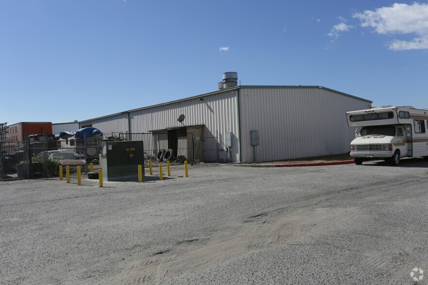 More Photos Of 8265 Fremontia Ave, Fontana Industrial For Sale