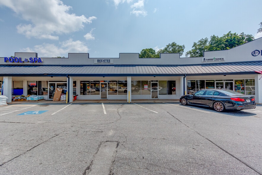 More Photos Of 214 Atlanta Rd, Cumming Unknown For Lease