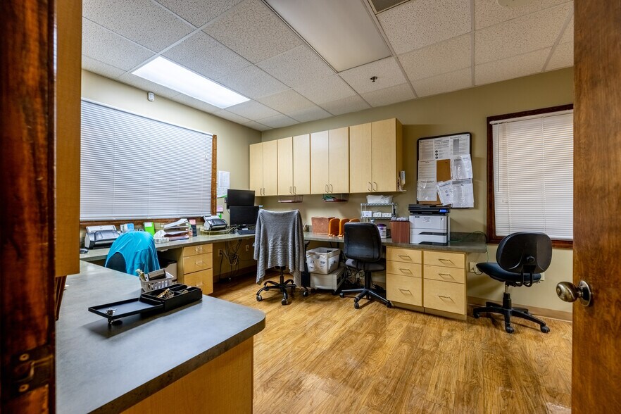 More Photos Of 6000 Joe Frank Harris Pky NW, Adairsville Healthcare For Lease