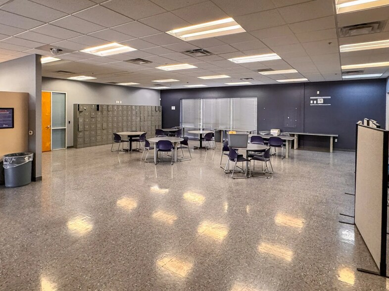 More Photos Of 1320 Adabel Dr, El Paso Office For Lease