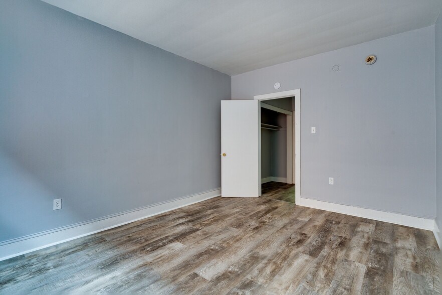 More Photos Of 130-146 Garrett Rd, Upper Darby Township Apartments For Sale