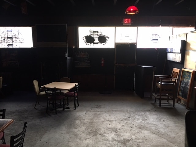 More Photos Of 2560 Terry Rd, Jackson Restaurant For Lease