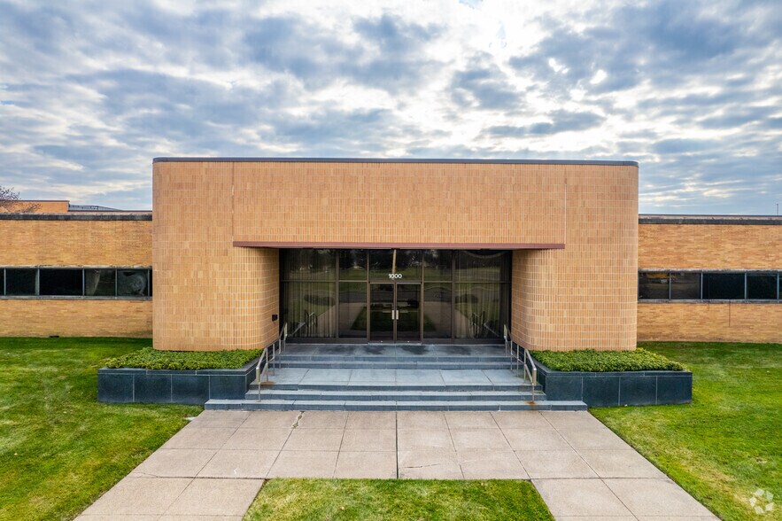 More Photos Of 1000 N Cannon Ave, Lansdale Warehouse For Lease