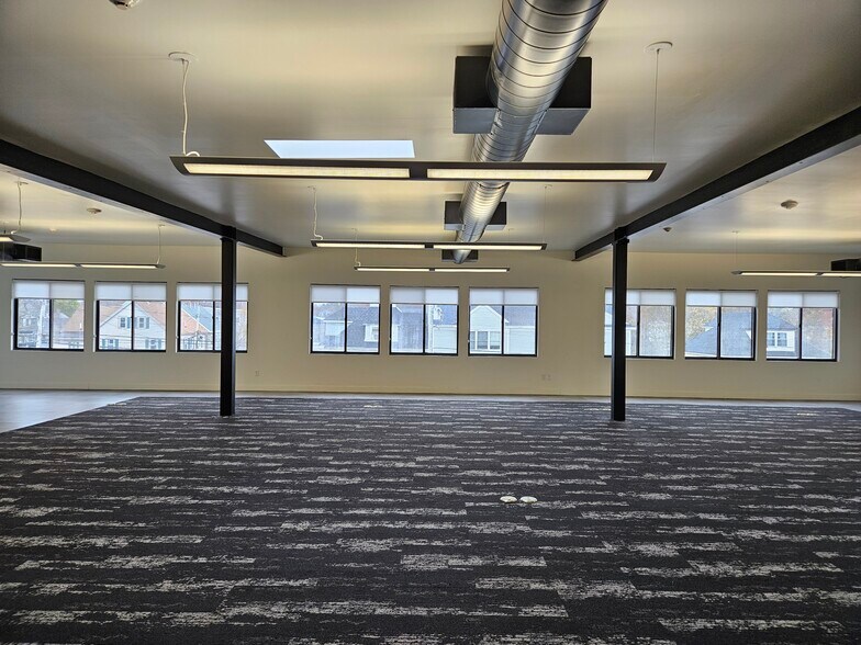More Photos Of 501 Islington St, Portsmouth Office For Lease