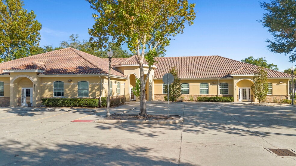 More Photos Of 330 Harbour Isle Way, Longwood Office For Lease