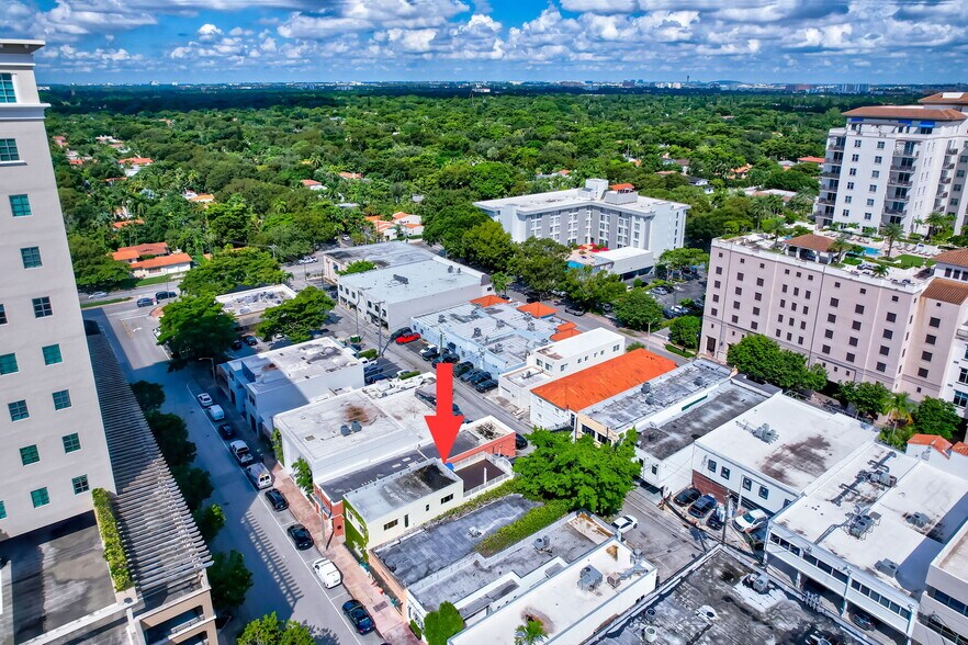 More Photos Of 337 Alcazar Ave, Coral Gables Office For Lease
