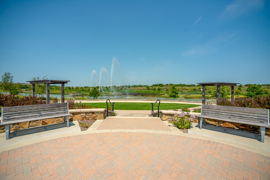 More Photos Of 1961 SH 121, Lewisville Unknown For Lease