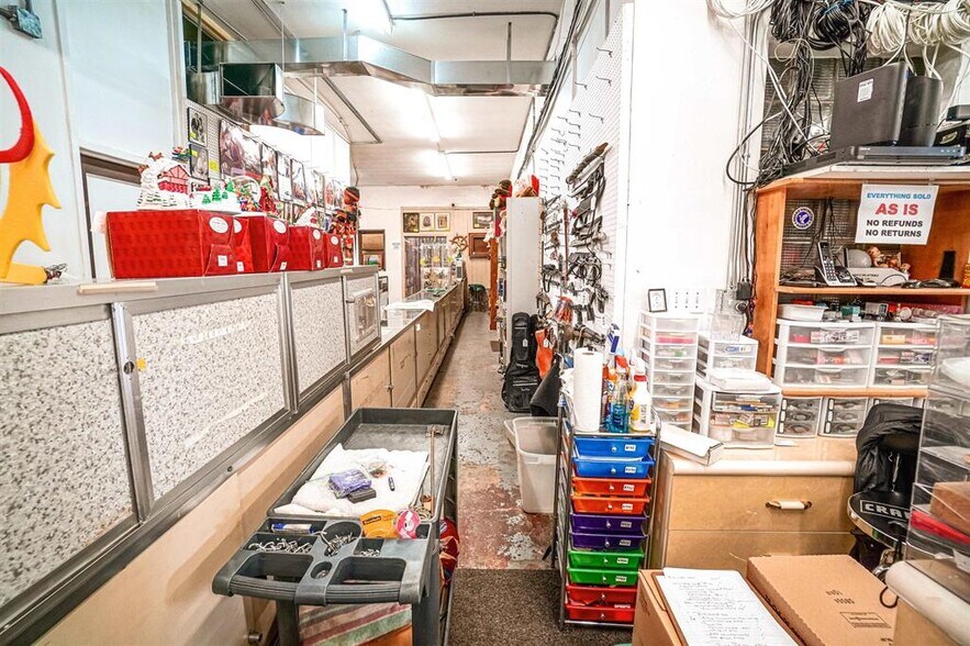 More Photos Of 604 E Wisconsin St, Sparta Industrial For Sale