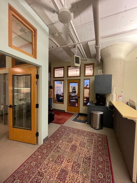 More Photos Of 1314 NW Irving St, Portland Apartments For Sale