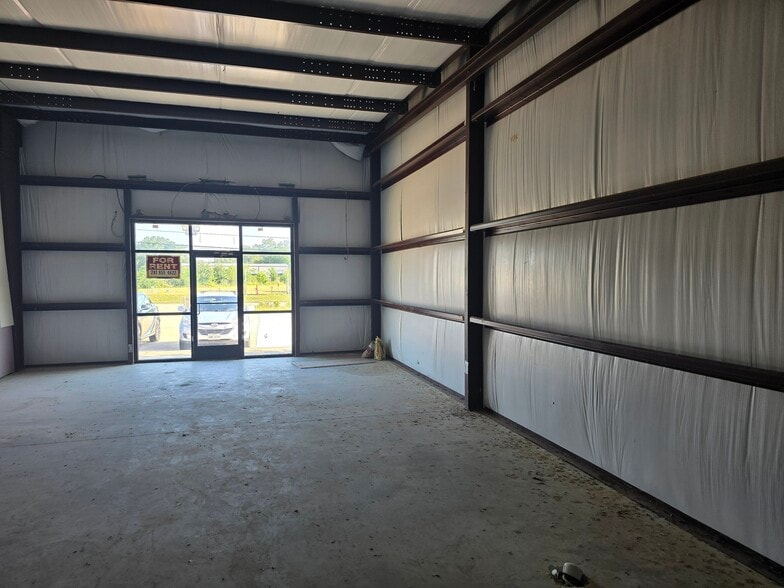 More Photos Of 18310 FM 529, Katy Freestanding For Lease