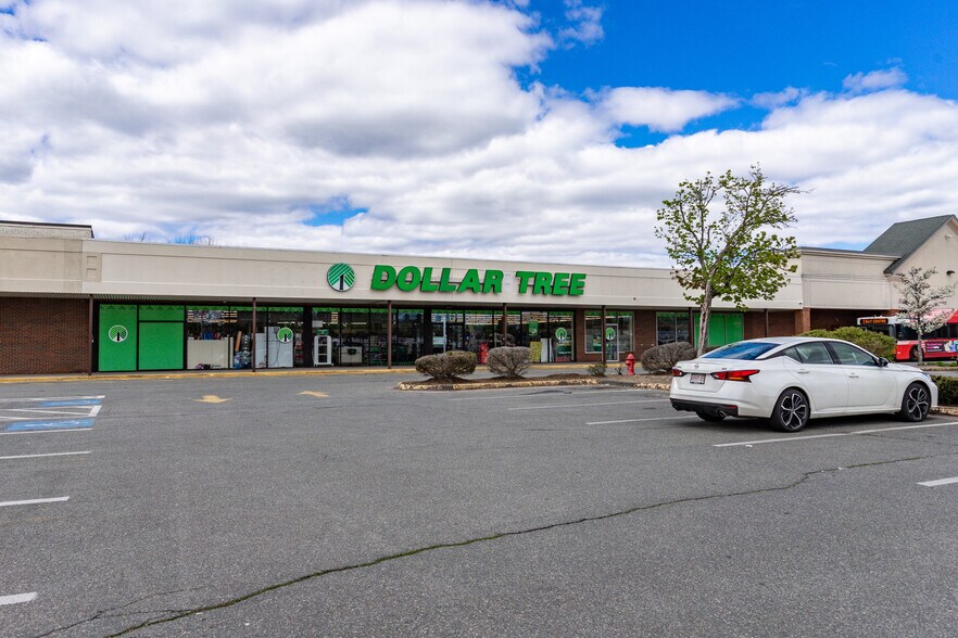 More Photos Of 846 N Main St, Brockton Unknown For Lease