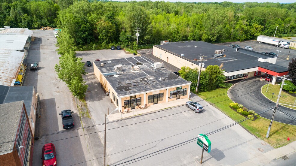 More Photos Of 386 State Route 3, Plattsburgh General Retail For Sale