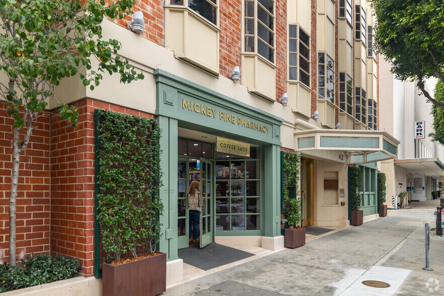 More Photos Of 435 N Roxbury Dr, Beverly Hills Medical For Lease