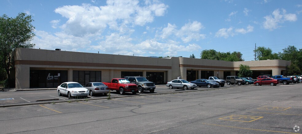 More Photos Of 140-155 Talamine Ct, Colorado Springs Distribution For Lease