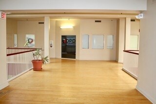 More Photos Of 110 S Johnson St, Woodstock General Retail For Sale