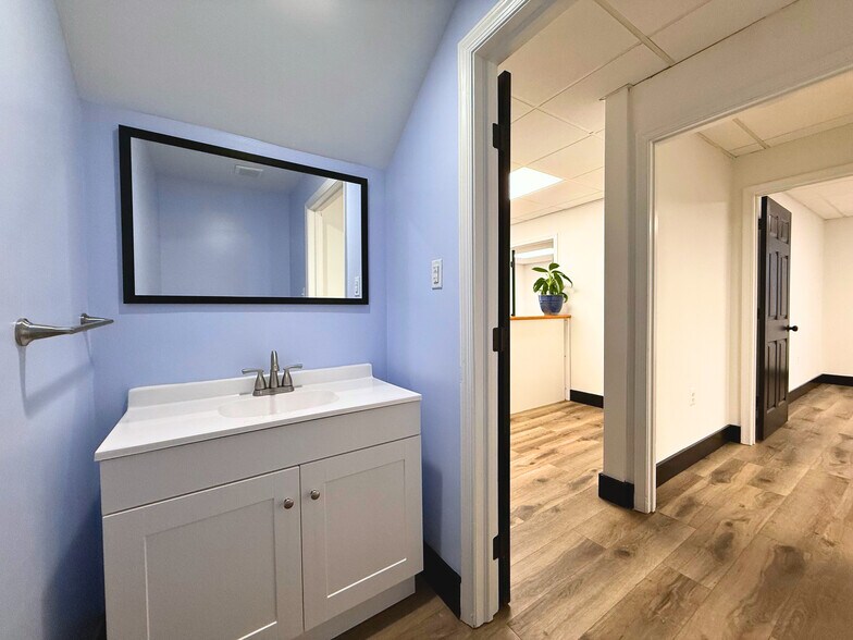 More Photos Of 129 W Patrick St, Frederick Office Residential For Lease