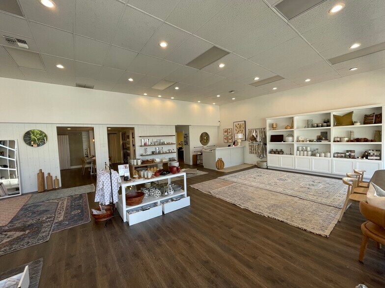 More Photos Of 1219 18th St, Bakersfield General Retail For Sale