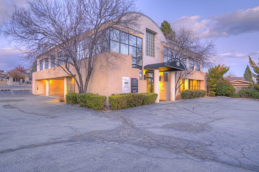 More Photos Of 499 W Plumb Ln, Reno Office For Sale
