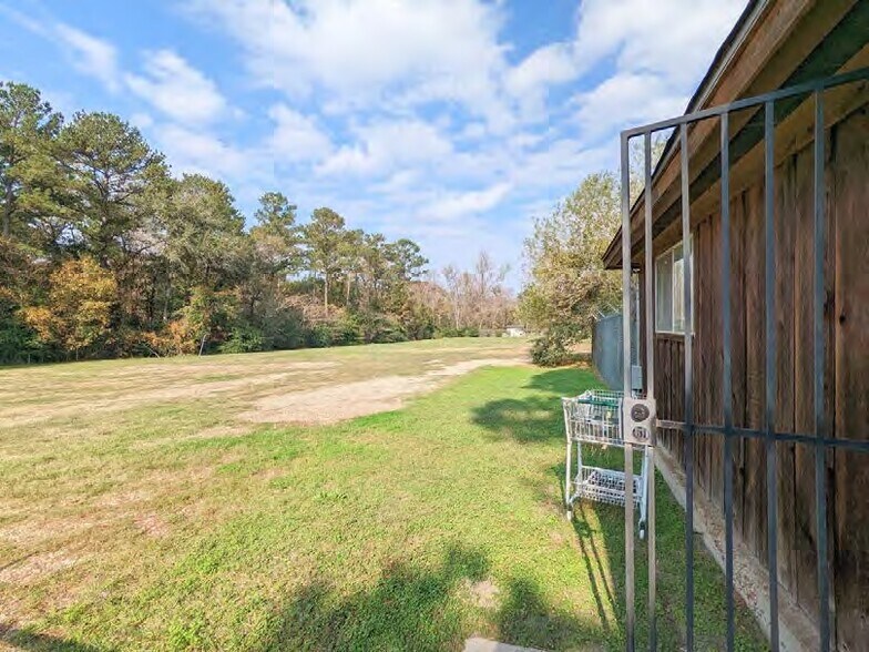 More Photos Of 17600 Fm 1488 Rd, Magnolia Office For Sale