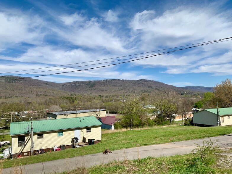 More Photos Of 39 Bruce Green Rd, Dunlap Manufactured Housing Mobile Home Park For Sale