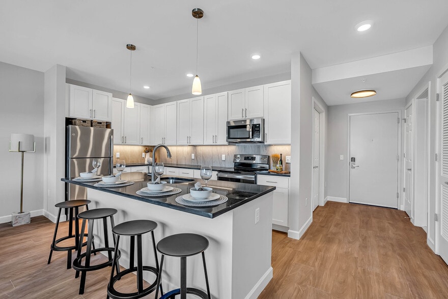 More Photos Of 2003 Morris Ave, Union Township Apartments For Sale