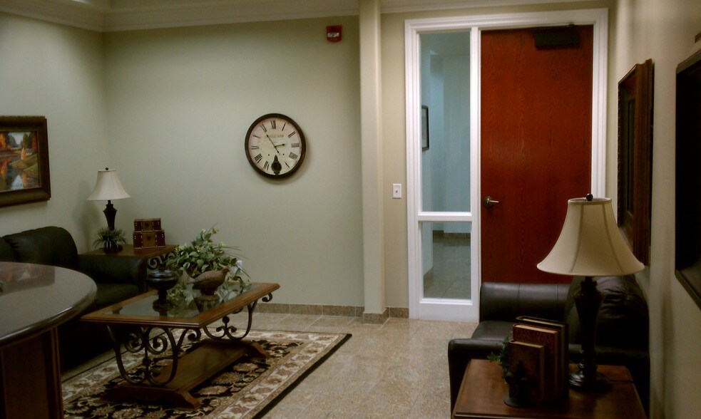 More Photos Of 308 E 4500 S, Salt Lake City Office For Lease
