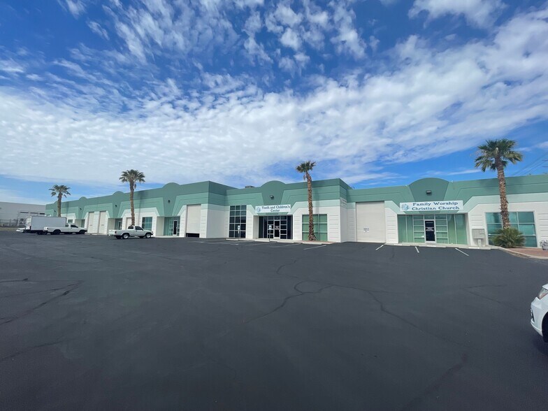 More Photos Of 3945 E Patrick Ln, Las Vegas Light Manufacturing For Lease
