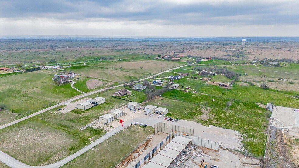 More Photos Of 5975 Stacy Ln, Weatherford Industrial For Lease