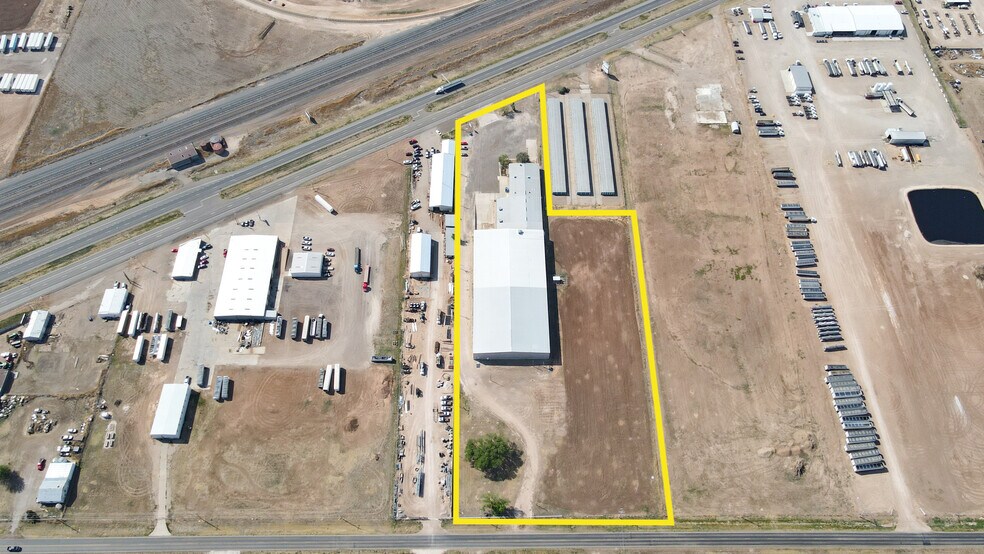 More Photos Of 3965 US Highway 60, Hereford Industrial For Sale