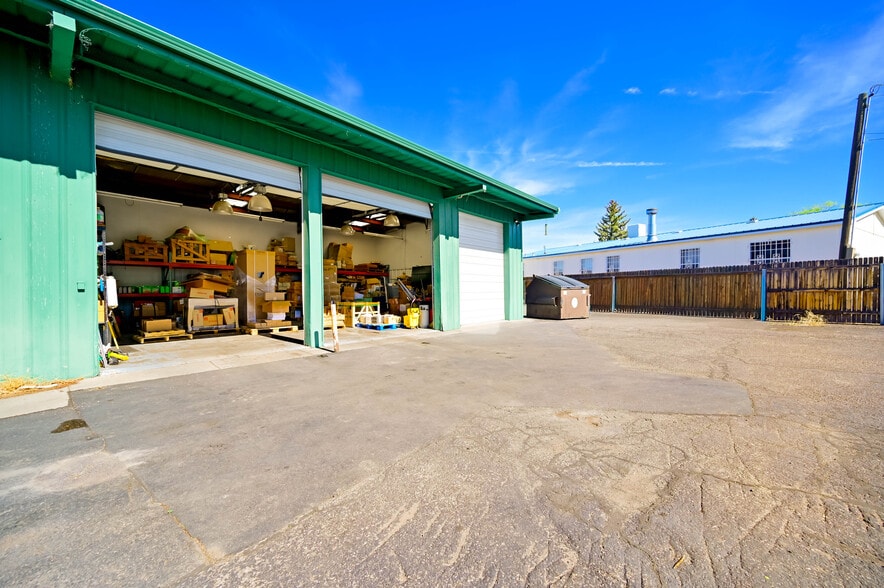 More Photos Of 1747 Jay St, Santa Fe Warehouse For Sale