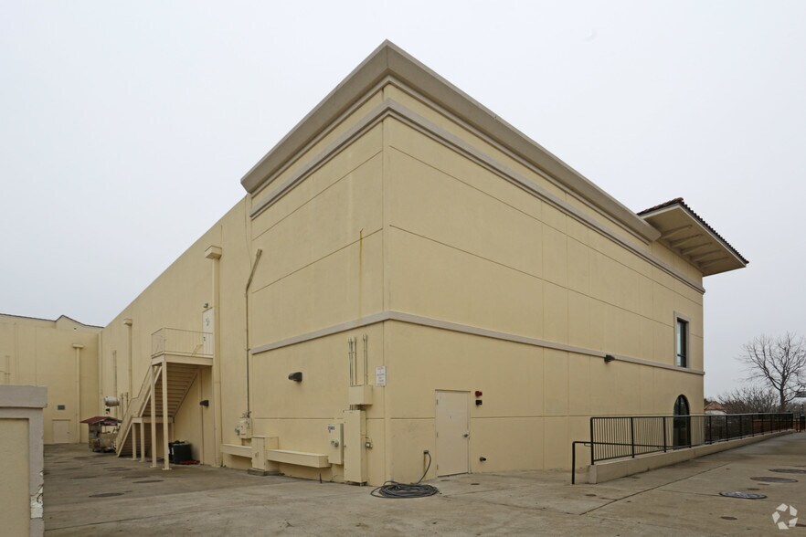 More Photos Of 2091-2101 Summer Lee Dr, Rockwall Office For Lease