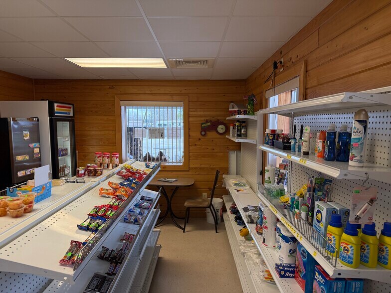 More Photos Of 2301 Eds Grocery Rd, Williamston Trailer Camper Park For Sale
